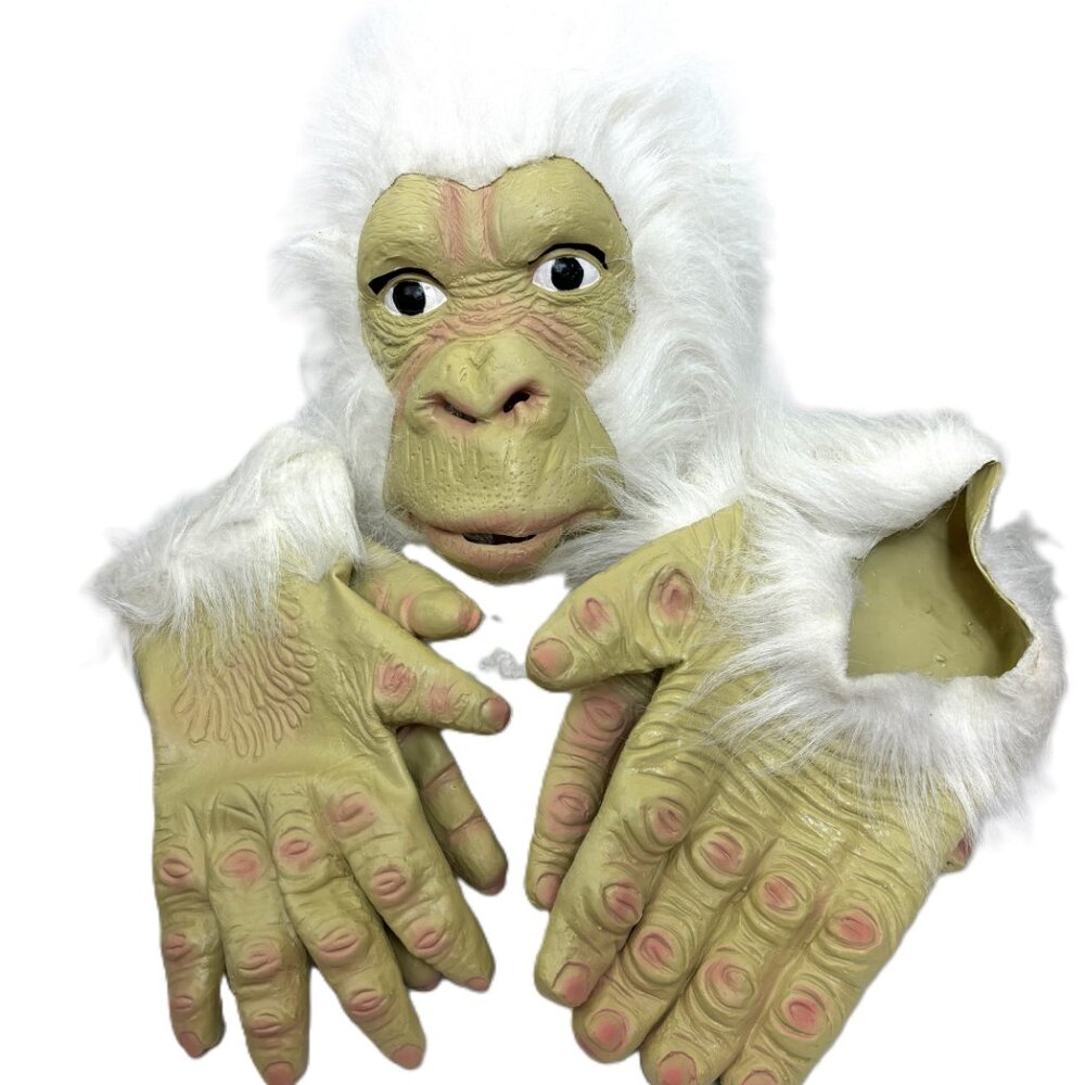 White Gorilla Suit  Abominable Snowman Sasquatch Costume NWT NOS